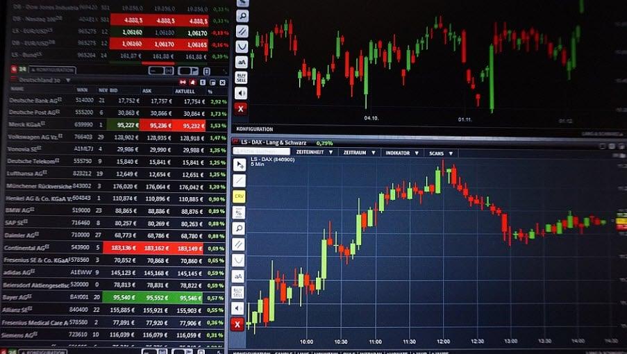 Best‌ Forex Robots for⁢ Scalping: Forex GOLD ⁣Investor vs. Super Scalping ⁢M5